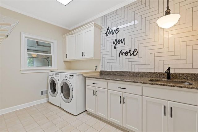 1580 Winding Creek Circle, Snellville, GA 30078
