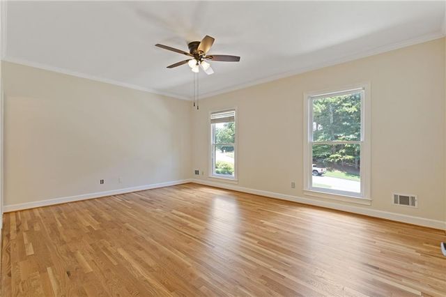 1580 Winding Creek Circle, Snellville, GA 30078