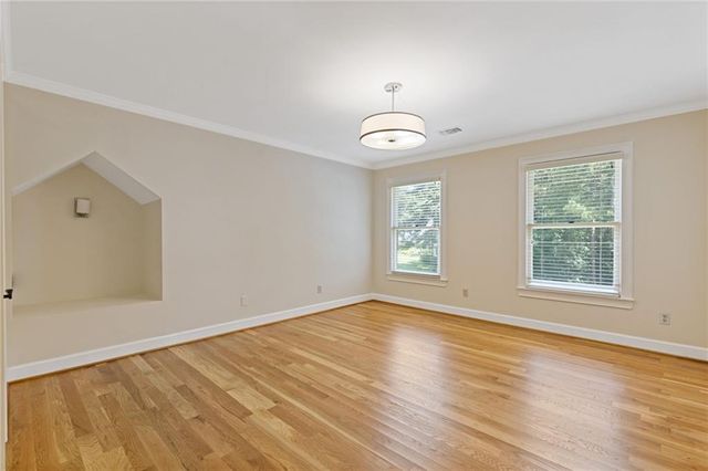 1580 Winding Creek Circle, Snellville, GA 30078
