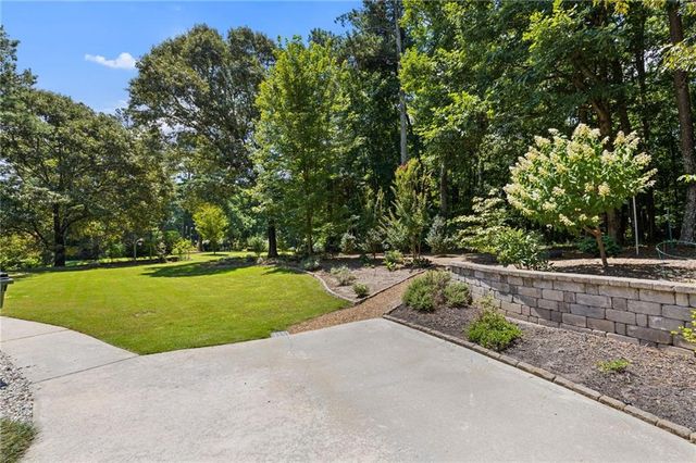 1580 Winding Creek Circle, Snellville, GA 30078