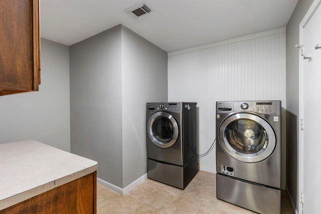 183 S Rushwing Circle, The Woodlands, TX 77381