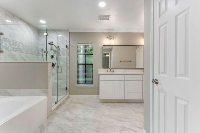 183 S Rushwing Circle, The Woodlands, TX 77381