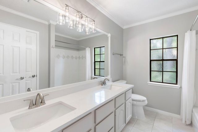 183 S Rushwing Circle, The Woodlands, TX 77381