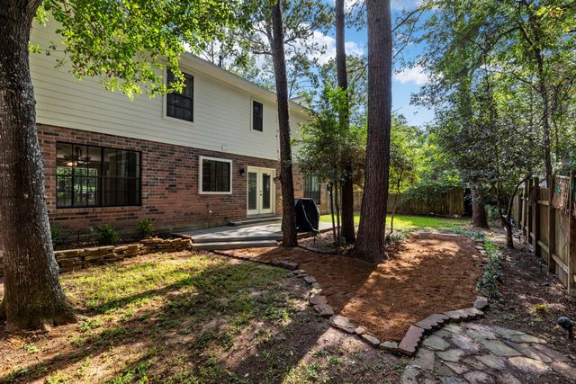 183 S Rushwing Circle, The Woodlands, TX 77381