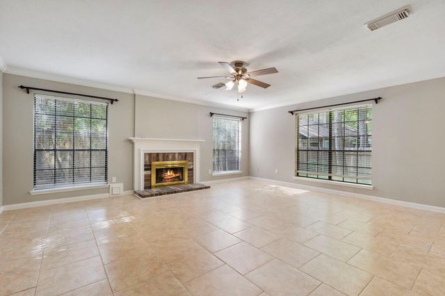 183 S Rushwing Circle, The Woodlands, TX 77381