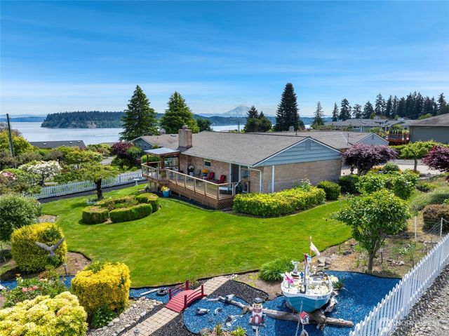 6917 Rainier Avenue, Gig Harbor, WA 98335