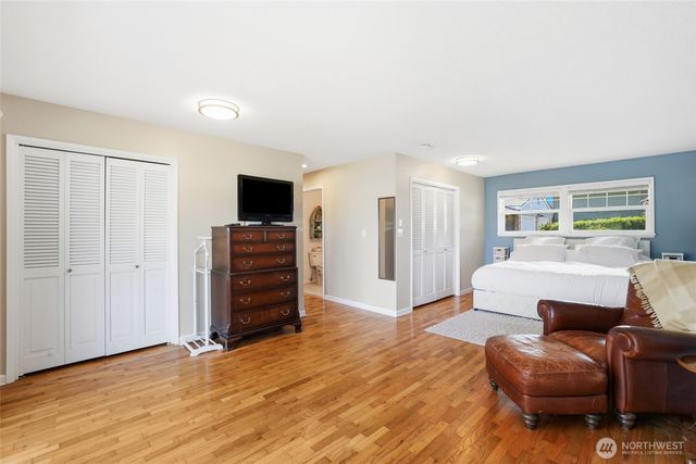 6917 Rainier Avenue, Gig Harbor, WA 98335