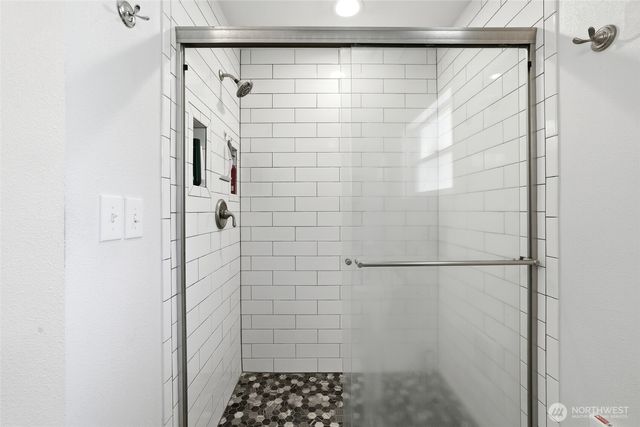 6917 Rainier Avenue, Gig Harbor, WA 98335