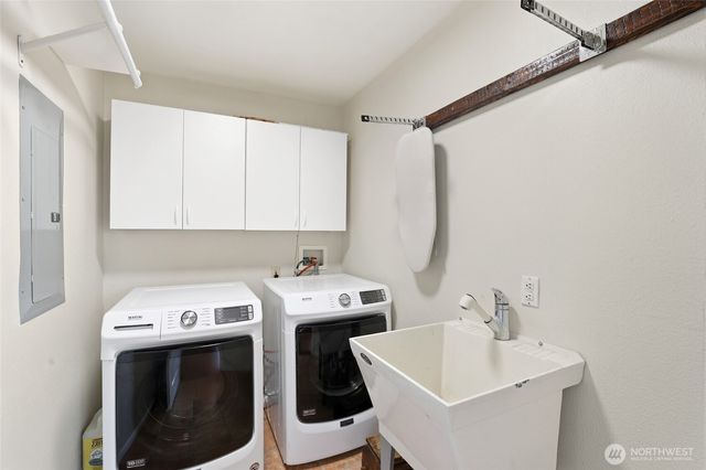 6917 Rainier Avenue, Gig Harbor, WA 98335