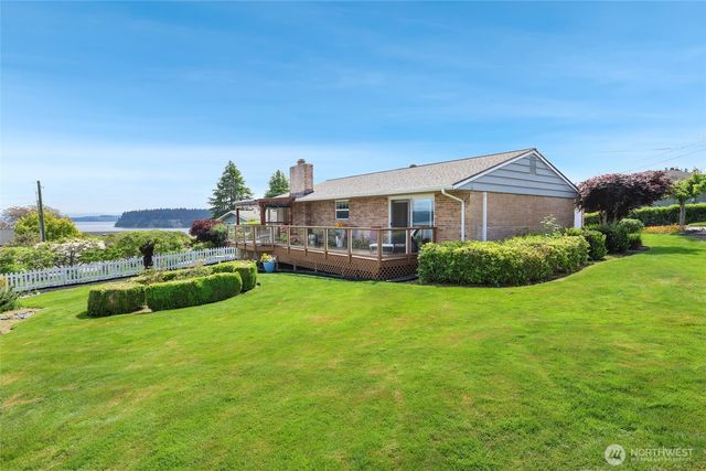 6917 Rainier Avenue, Gig Harbor, WA 98335