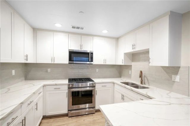 2728 W Ball Road, Anaheim, CA 92804