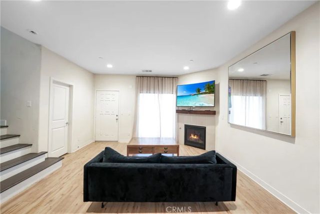 2728 W Ball Road, Anaheim, CA 92804