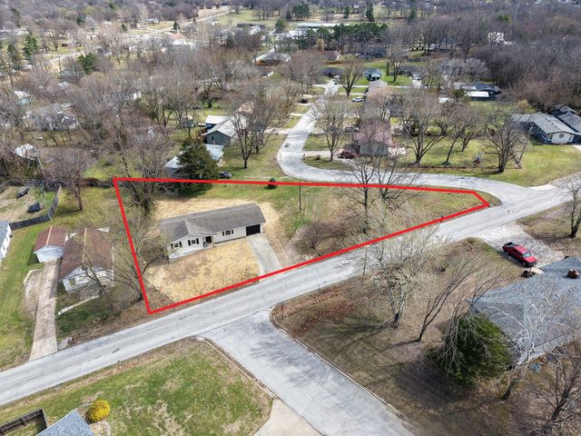 620 N Buffalo Street, Marshfield, MO 65706