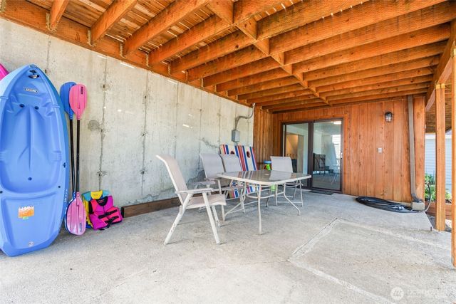 5311 Rehklau Road SE, Olympia, WA 98513