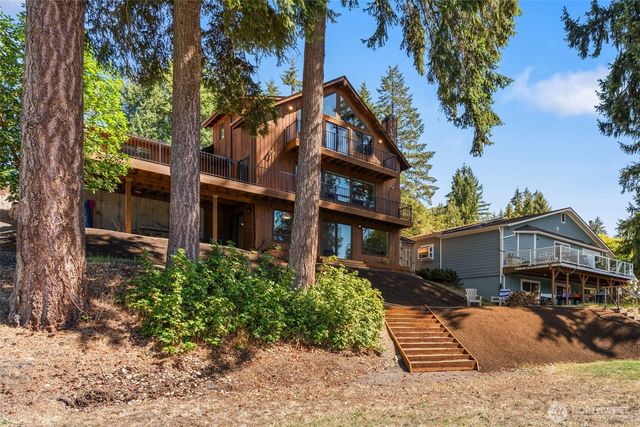 5311 Rehklau Road SE, Olympia, WA 98513