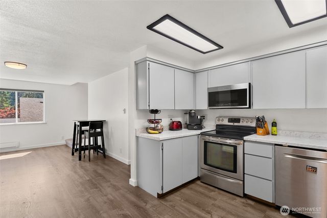5311 Rehklau Road SE, Olympia, WA 98513