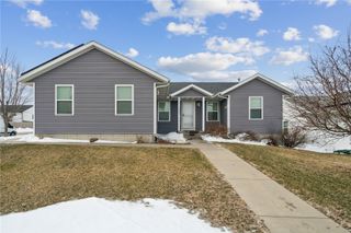 6250 Ohio Street SW, Cedar Rapids, IA 52404