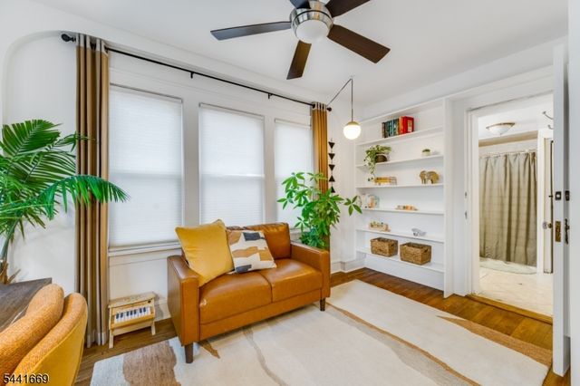 19 Buckingham Rd, West Orange Twp., NJ 07052