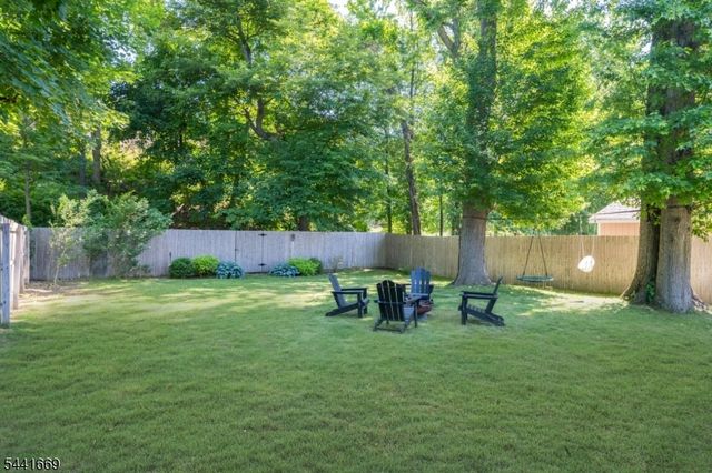 19 Buckingham Rd, West Orange Twp., NJ 07052