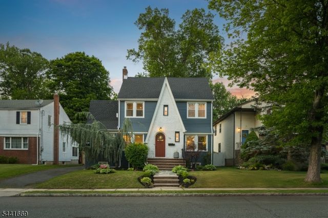 19 Buckingham Rd, West Orange Twp., NJ 07052