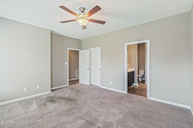 7432 Ladd Rd, Powell, TN 37849