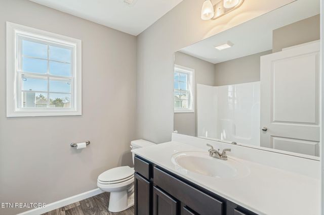 7432 Ladd Rd, Powell, TN 37849