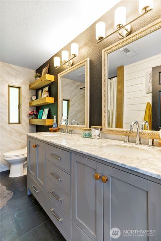 25210 SE 159th Street, Issaquah, WA 98027