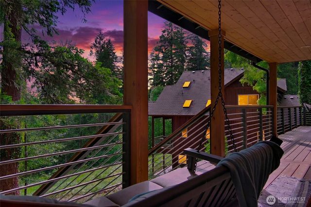 25210 SE 159th Street, Issaquah, WA 98027