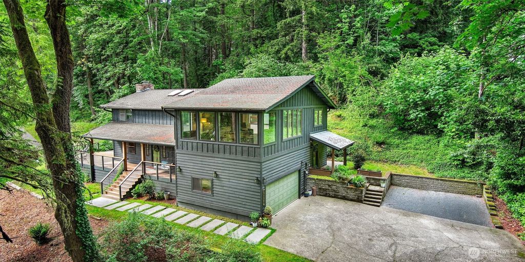 25210 SE 159th Street, Issaquah, WA 98027
