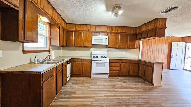 9727 Lanehart Road, Little Rock, AR 72204