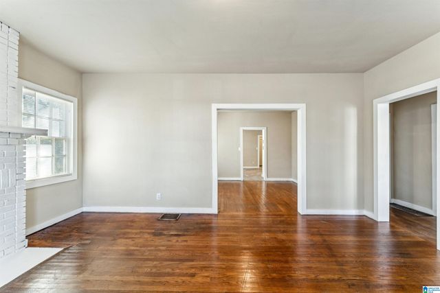 1601 2ND COURT W, Birmingham, AL 35208