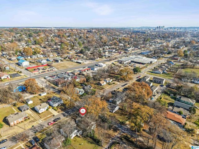 1601 2ND COURT W, Birmingham, AL 35208