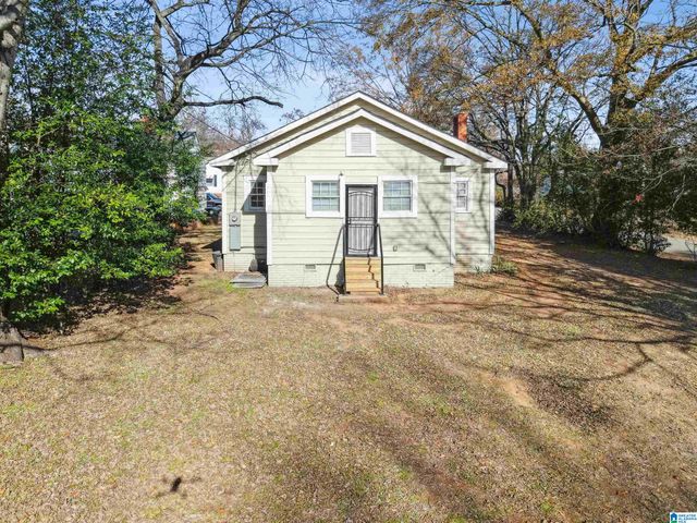 1601 2ND COURT W, Birmingham, AL 35208