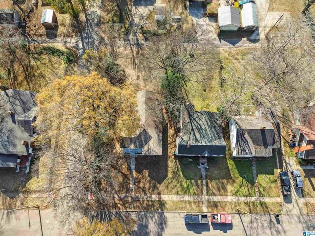 1601 2ND COURT W, Birmingham, AL 35208