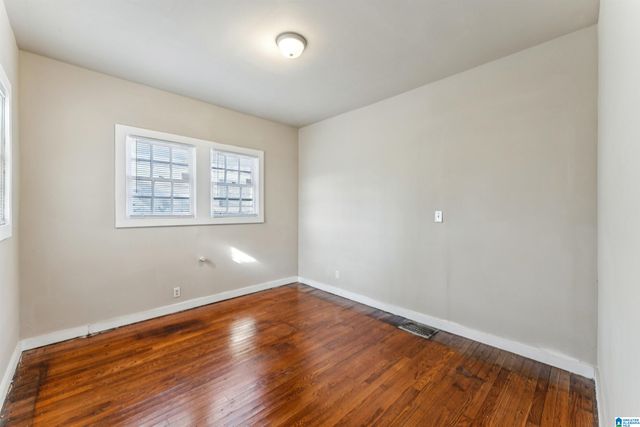 1601 2ND COURT W, Birmingham, AL 35208