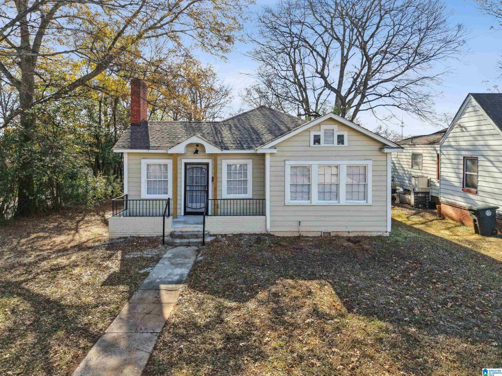 1601 2ND COURT W, Birmingham, AL 35208