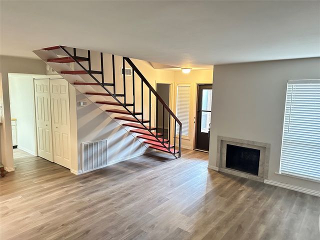 Address unavailable.