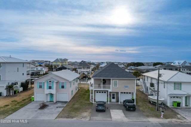 7026 7th Street, Surf City, NC 28445