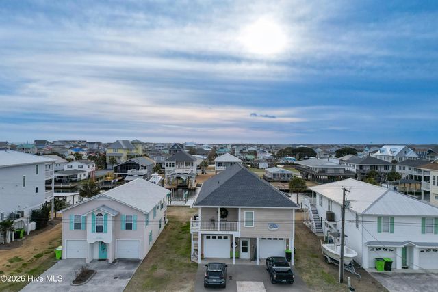 7026 7th Street, Surf City, NC 28445