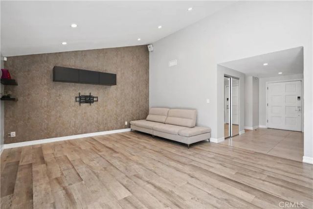 12835 Titian Avenue, Granada Hills, CA 91344