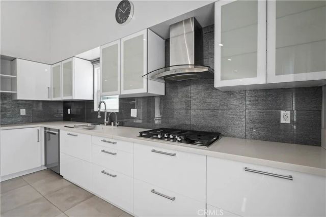 12835 Titian Avenue, Granada Hills, CA 91344