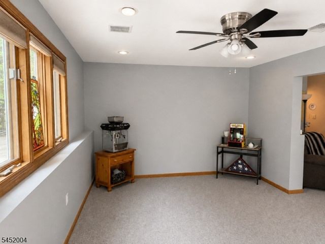 72 W Lake Shore Dr, Rockaway Twp., NJ 07866
