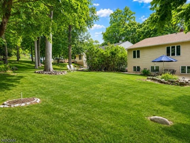 72 W Lake Shore Dr, Rockaway Twp., NJ 07866
