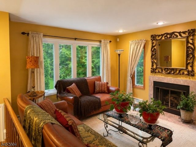 72 W Lake Shore Dr, Rockaway Twp., NJ 07866