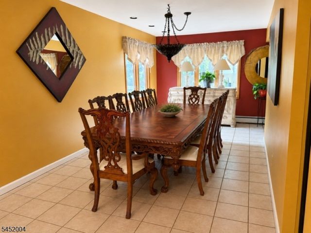 72 W Lake Shore Dr, Rockaway Twp., NJ 07866