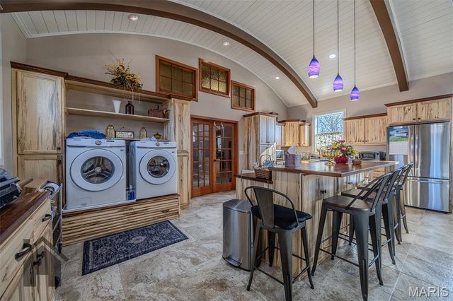 27970 Highway N, Lebanon, MO 65536