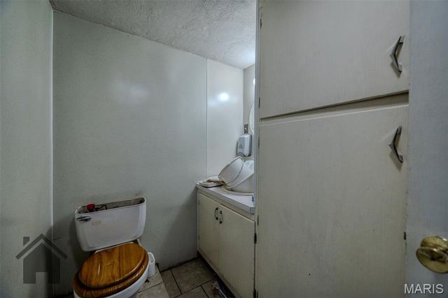 27970 Highway N, Lebanon, MO 65536