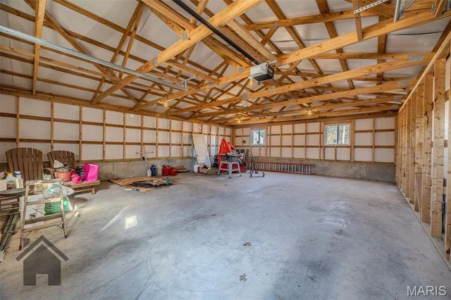 27970 Highway N, Lebanon, MO 65536