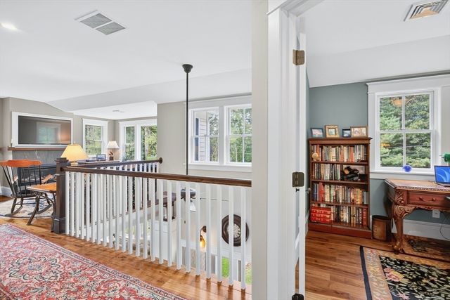 105 Bay Road, Barnstable, MA 02635