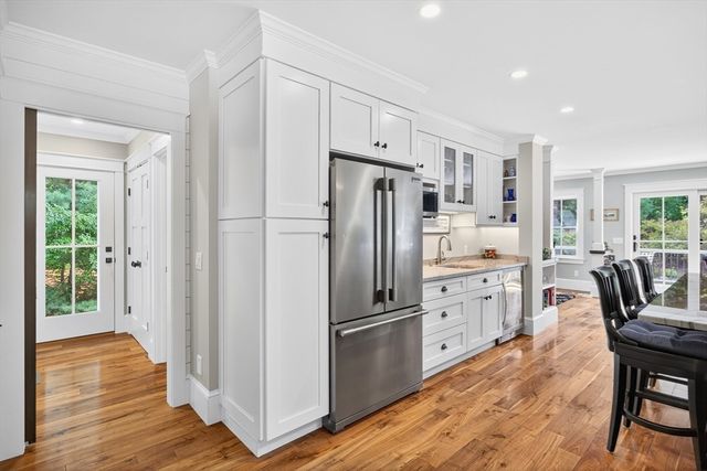 105 Bay Road, Barnstable, MA 02635